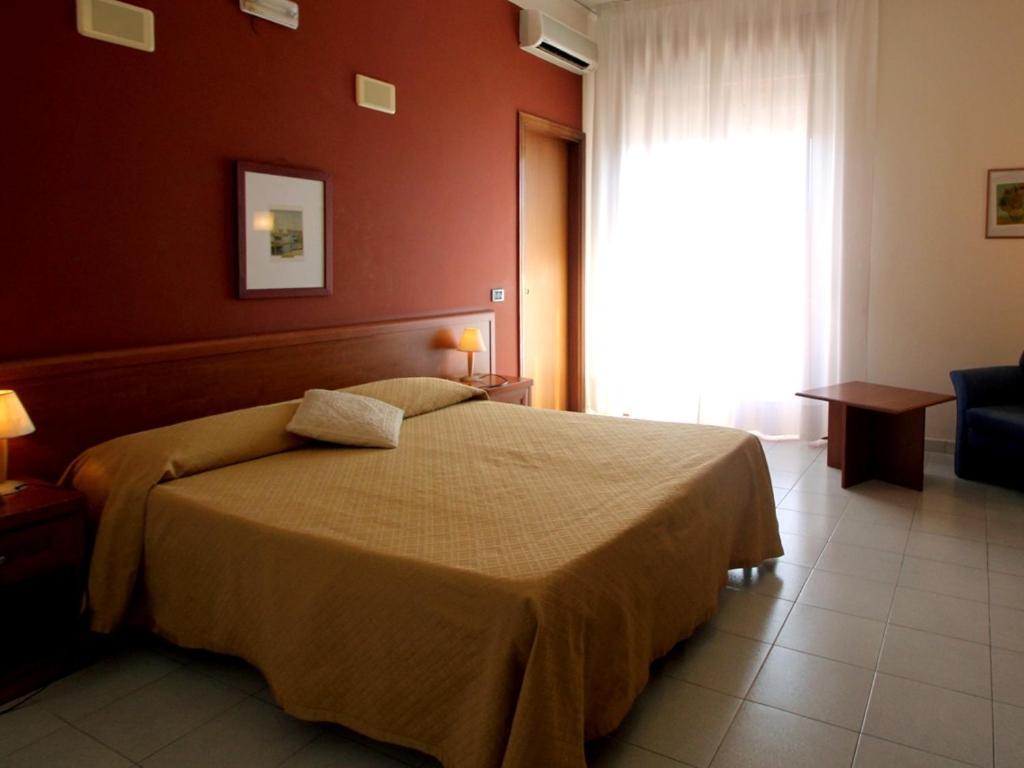 Hotel Carosello Pontecagnano Exterior photo