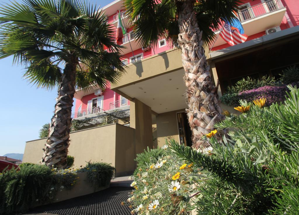 Hotel Carosello Pontecagnano Exterior photo